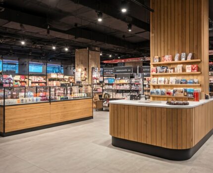 酒店夜生活是什麼？夜班工作魅力、挑戰與兼差行情完整解析